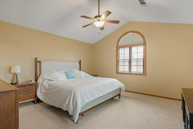 $409,900 | 2328 Hunter Road, Bettendorf, IA 52722