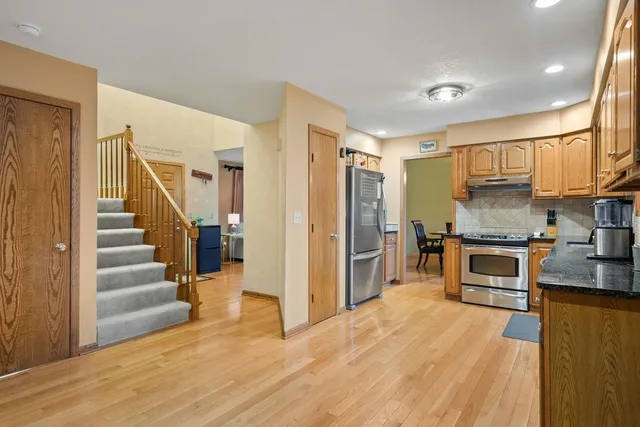 $409,900 | 2328 Hunter Road, Bettendorf, IA 52722