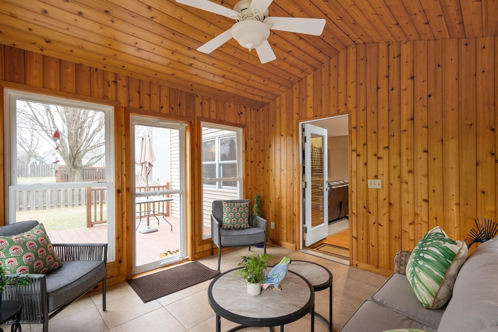 2328 Hunter Road Bettendorf, IA 52722 - Photo 9 of 39