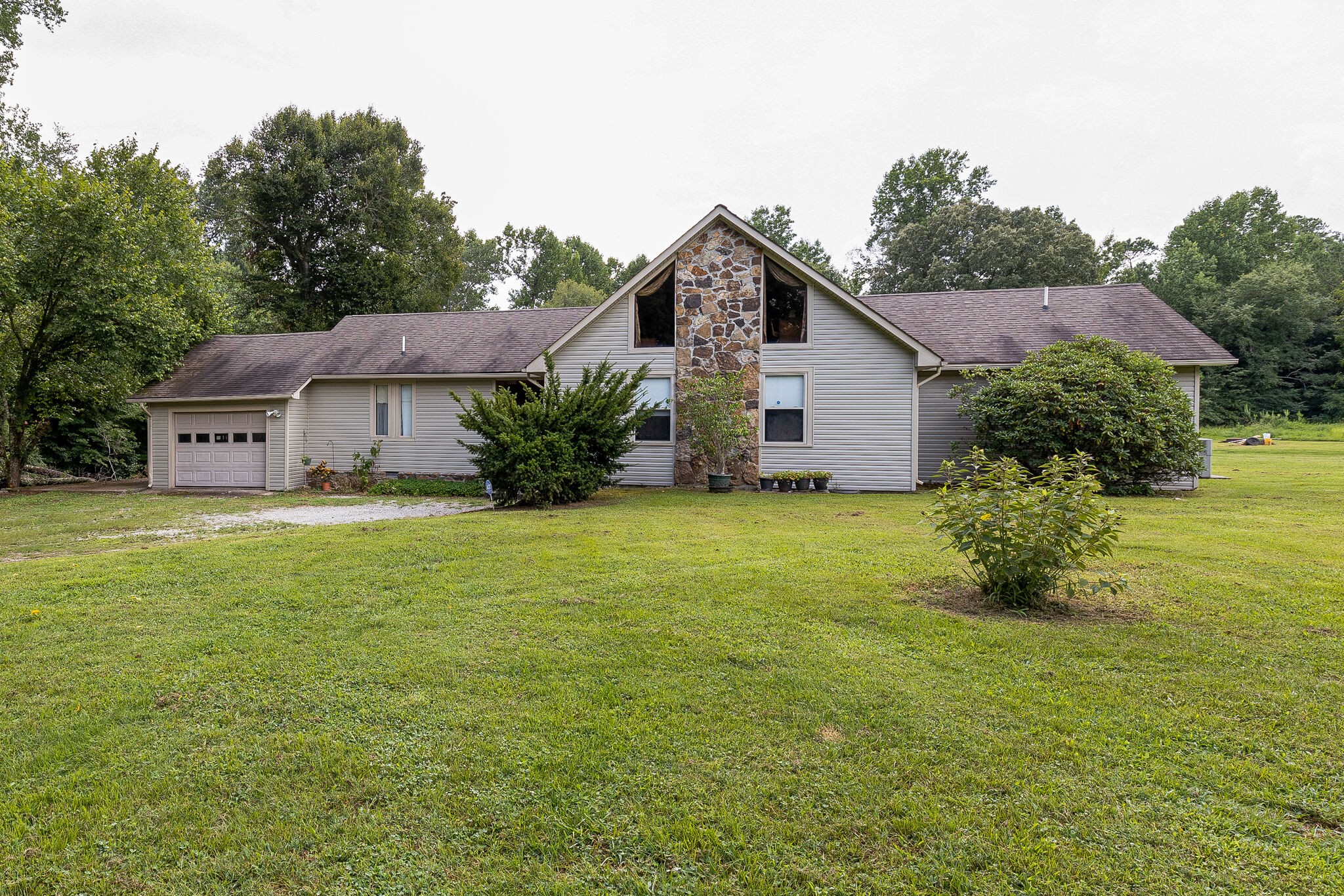58 Crawfish Road Lawrenceburg, TN 38464 - Photo 2 of 31 Gallery Image 2