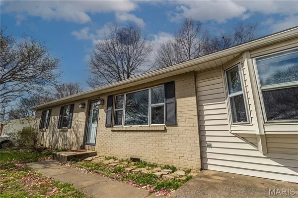 $179,999 | 153 North West Lane, Jackson, MO 63755