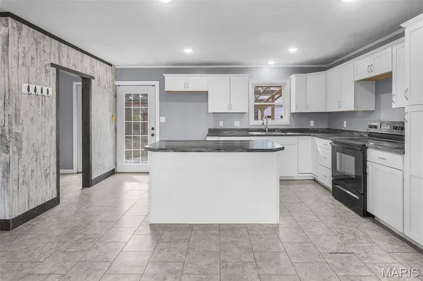 $179,999 | 153 North West Lane, Jackson, MO 63755