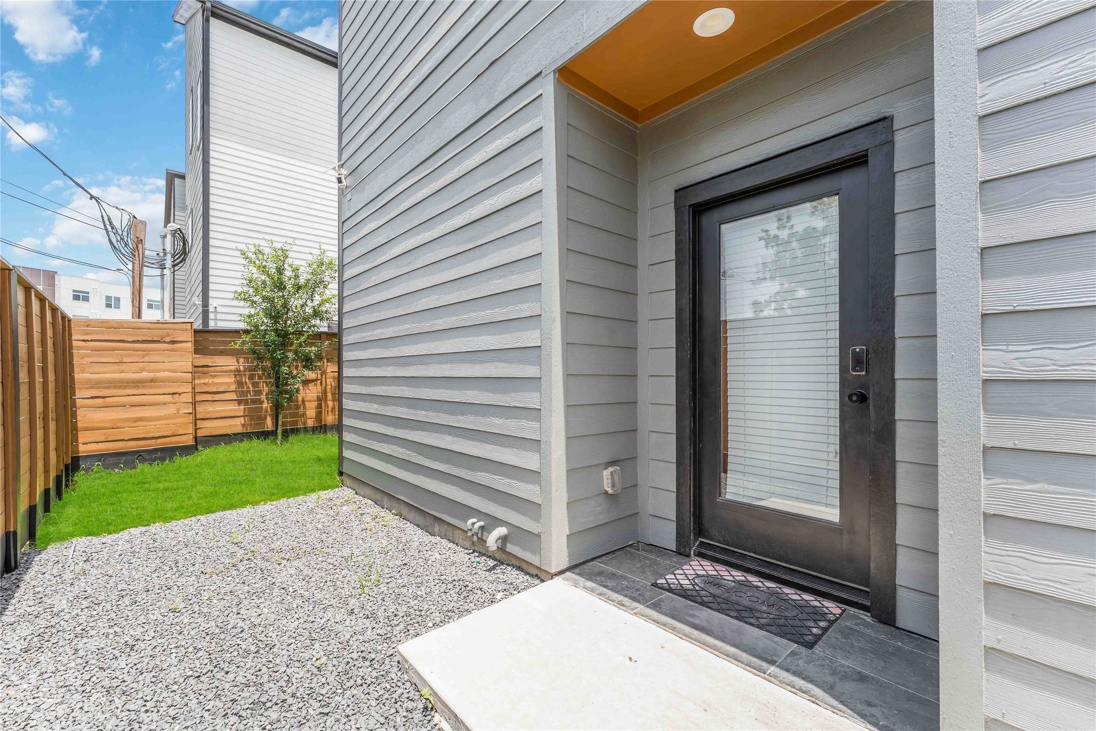 2341 Eagle Street Houston, TX 77004 - Photo 28 of 30 a view of a house with a yard