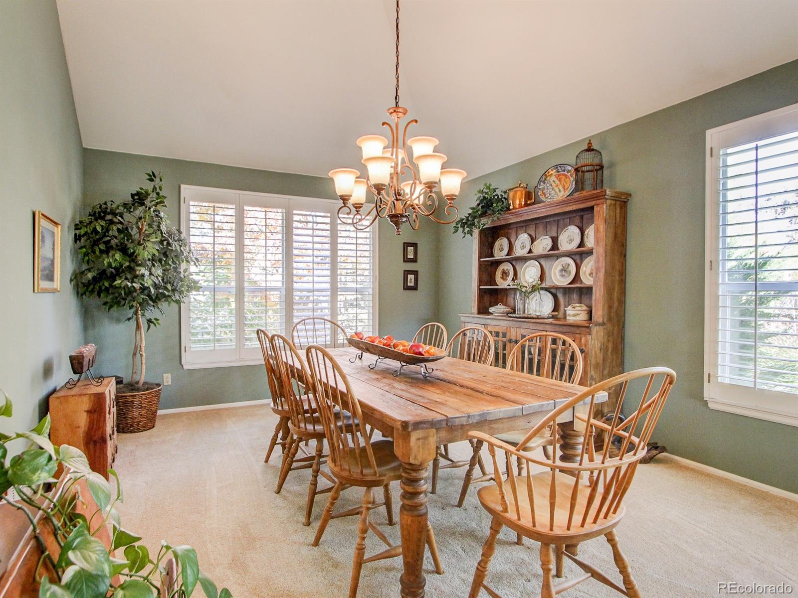 10031 Hughes Way Highlands Ranch, CO 80126 - Photo 7 of 35 Gallery Image 7