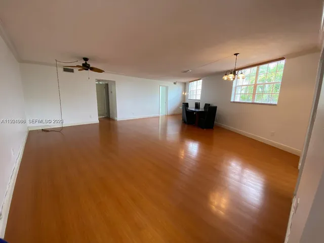 $2,300 | 1800 79th Street Causeway, Unit A212, North Bay Village, FL 33141