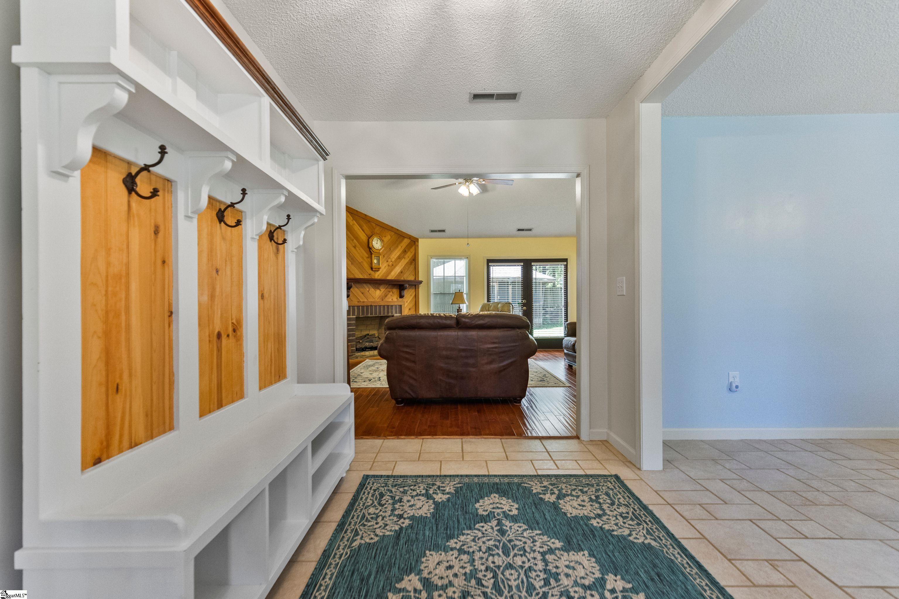 115 Heathwood Road Easley, SC 29640 - Photo 12 of 46