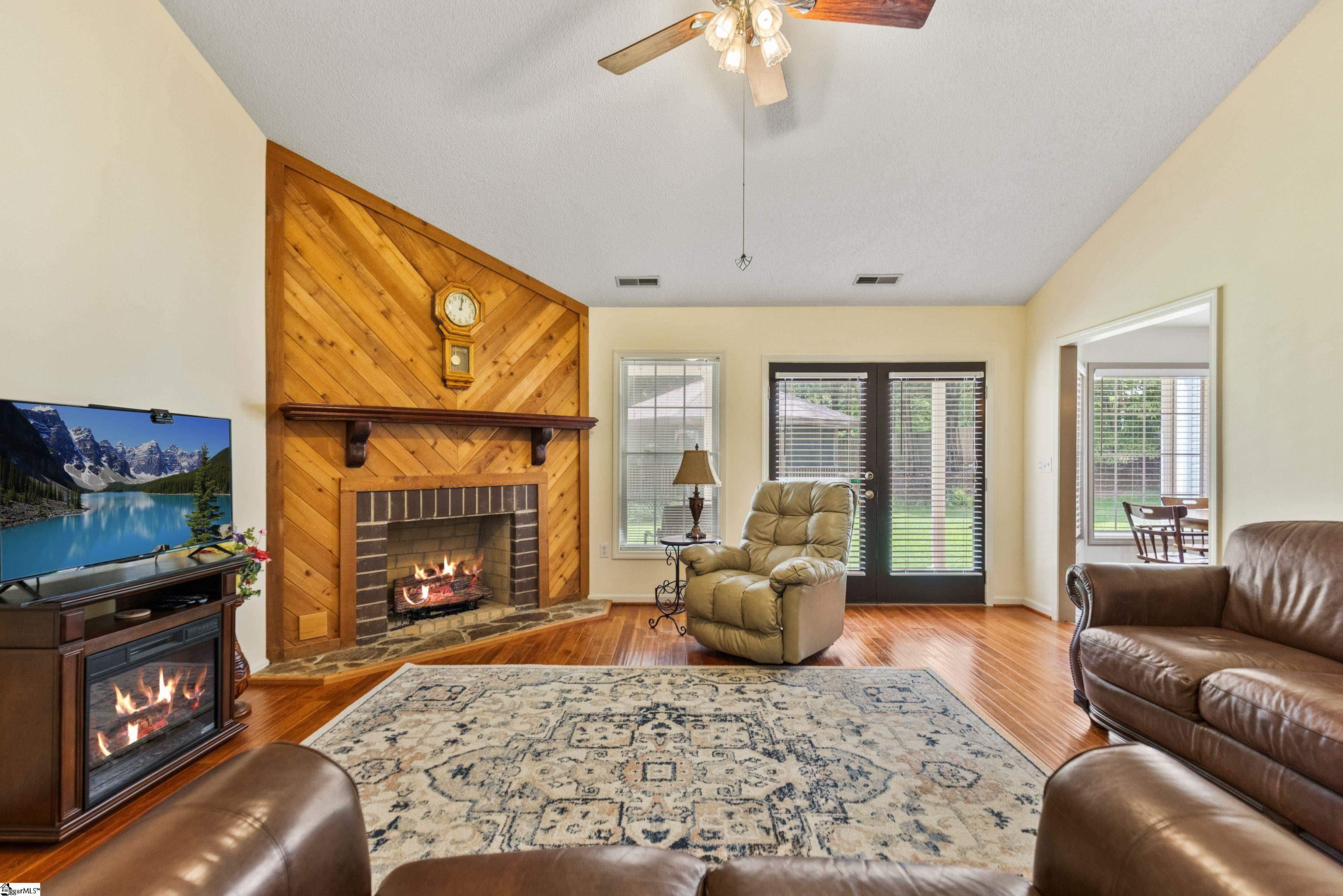 115 Heathwood Road Easley, SC 29640 - Photo 15 of 46