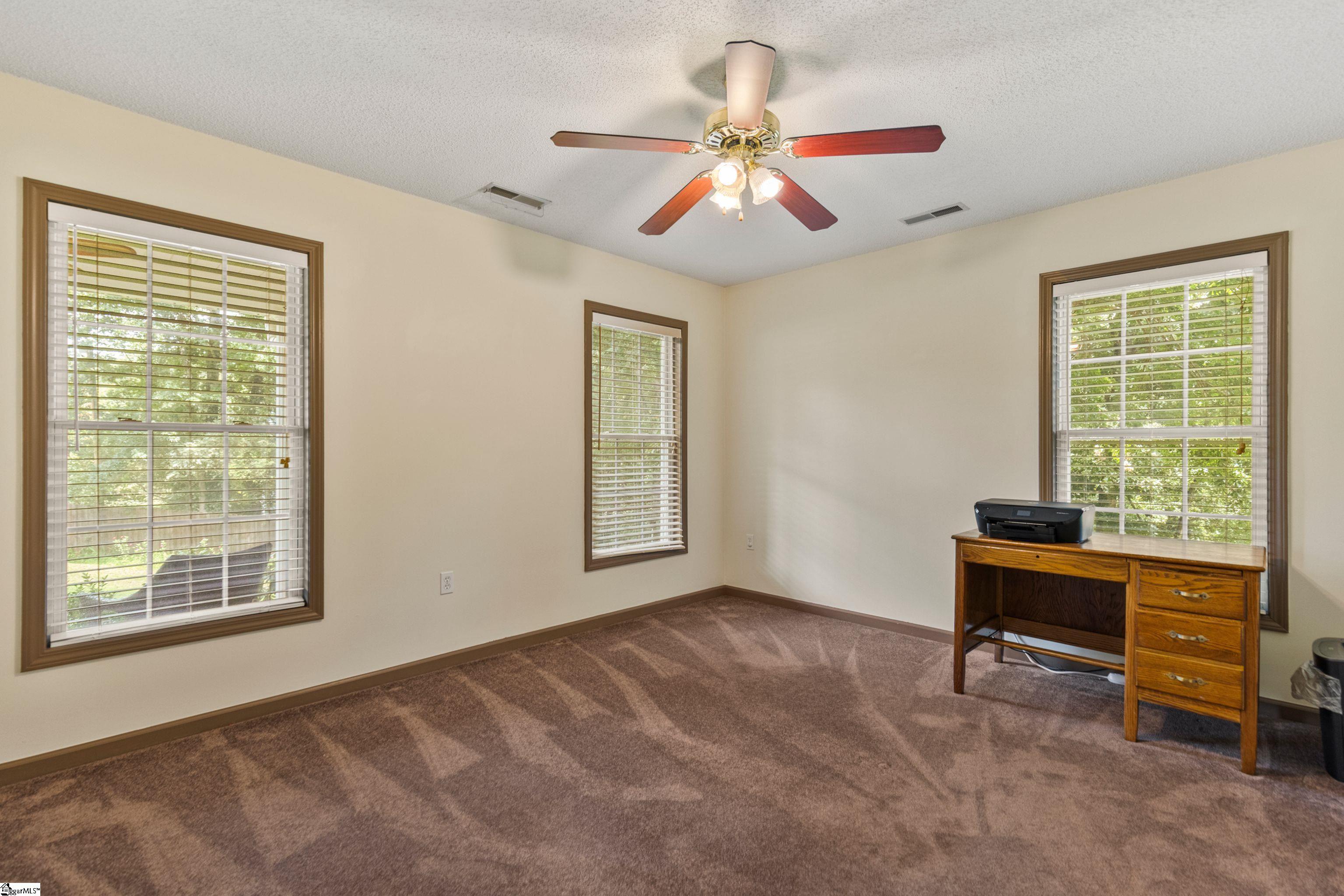 115 Heathwood Road Easley, SC 29640 - Photo 22 of 46