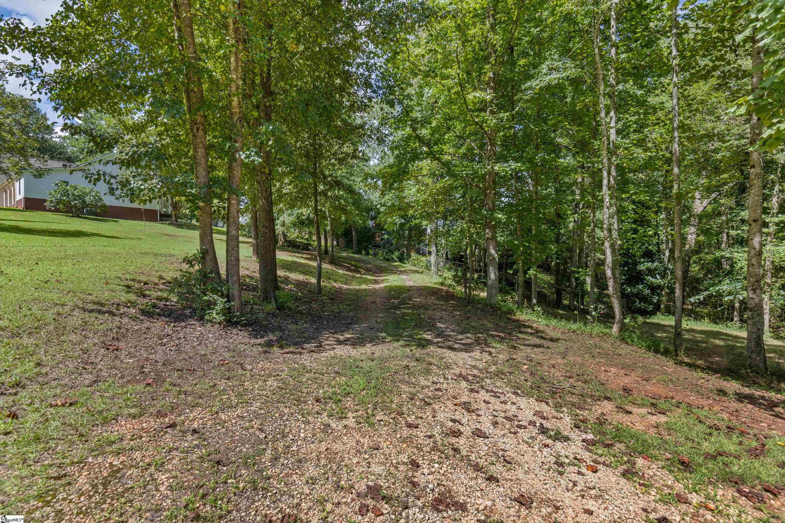 115 Heathwood Road Easley, SC 29640 - Photo 35 of 46