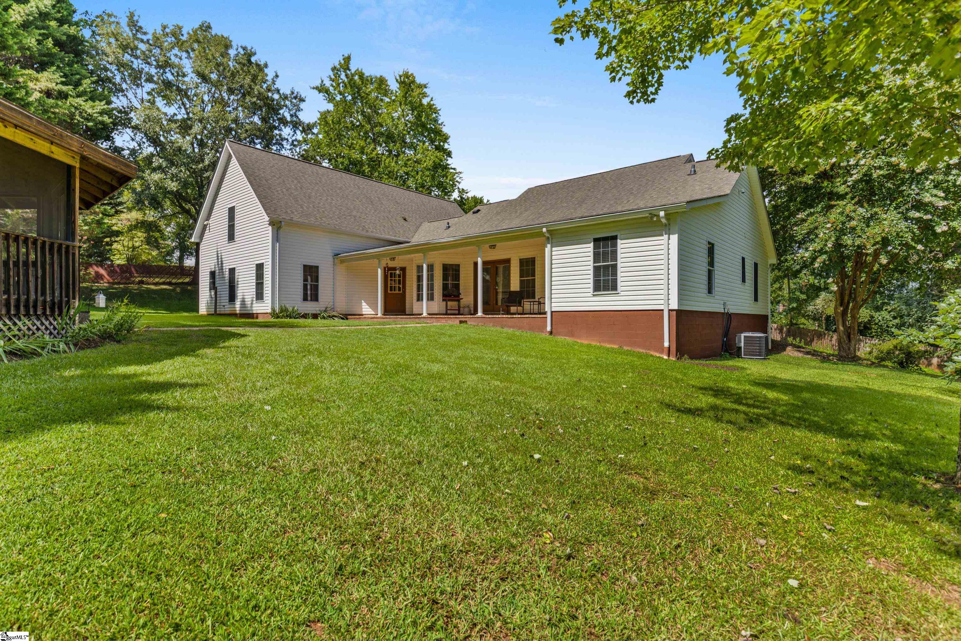 115 Heathwood Road Easley, SC 29640 - Photo 38 of 46