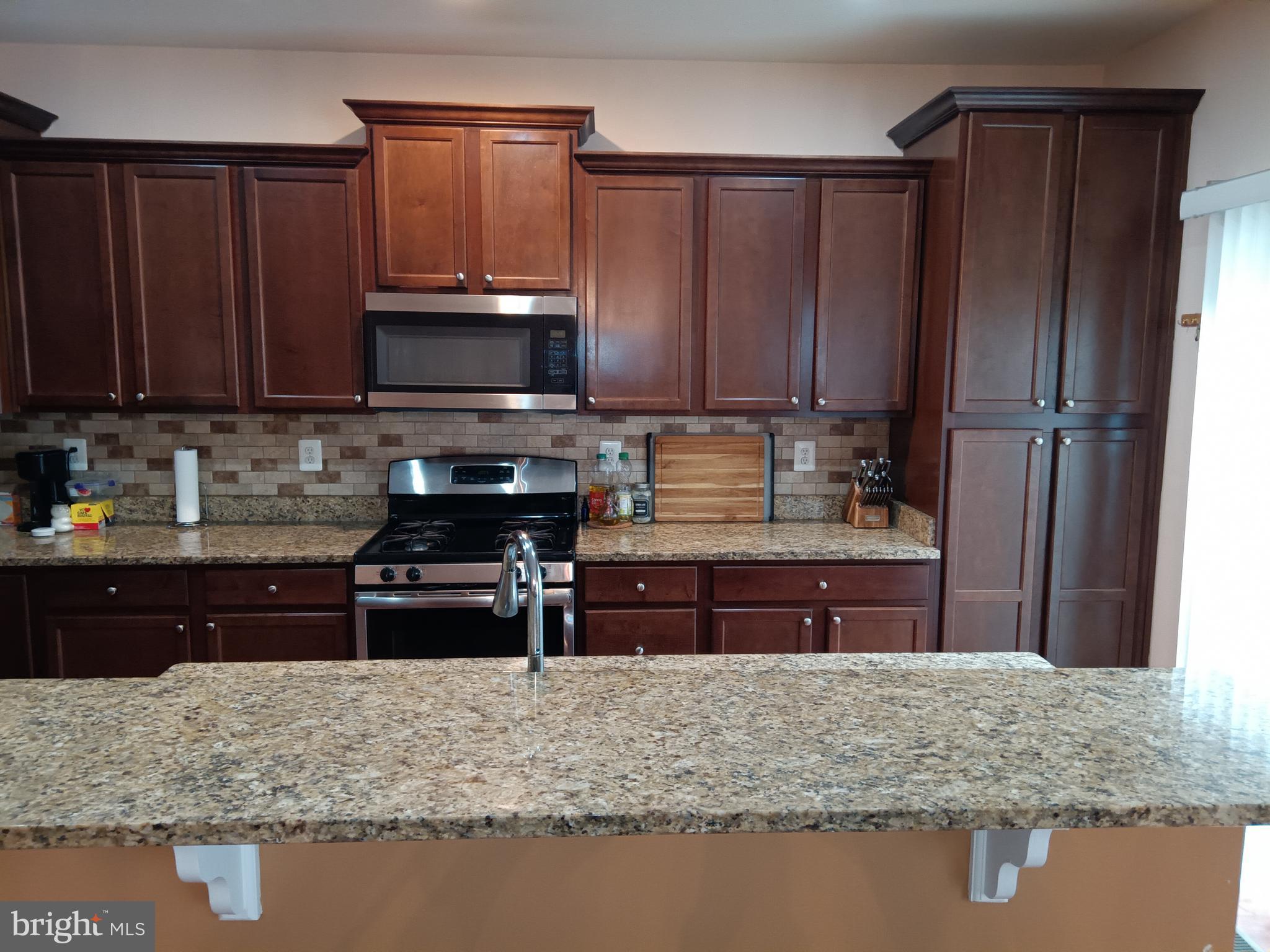 8543 Crooked Tree Lane Laurel, MD 20724 - Photo 5 of 20 Large center island