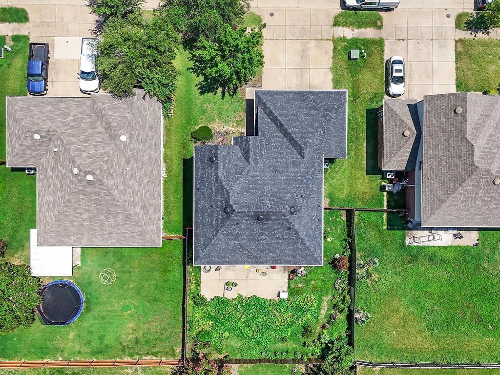 2009 Cooper Ridge Lane Heartland, TX 75126 - Photo 32 of 40 an aerial view of a house