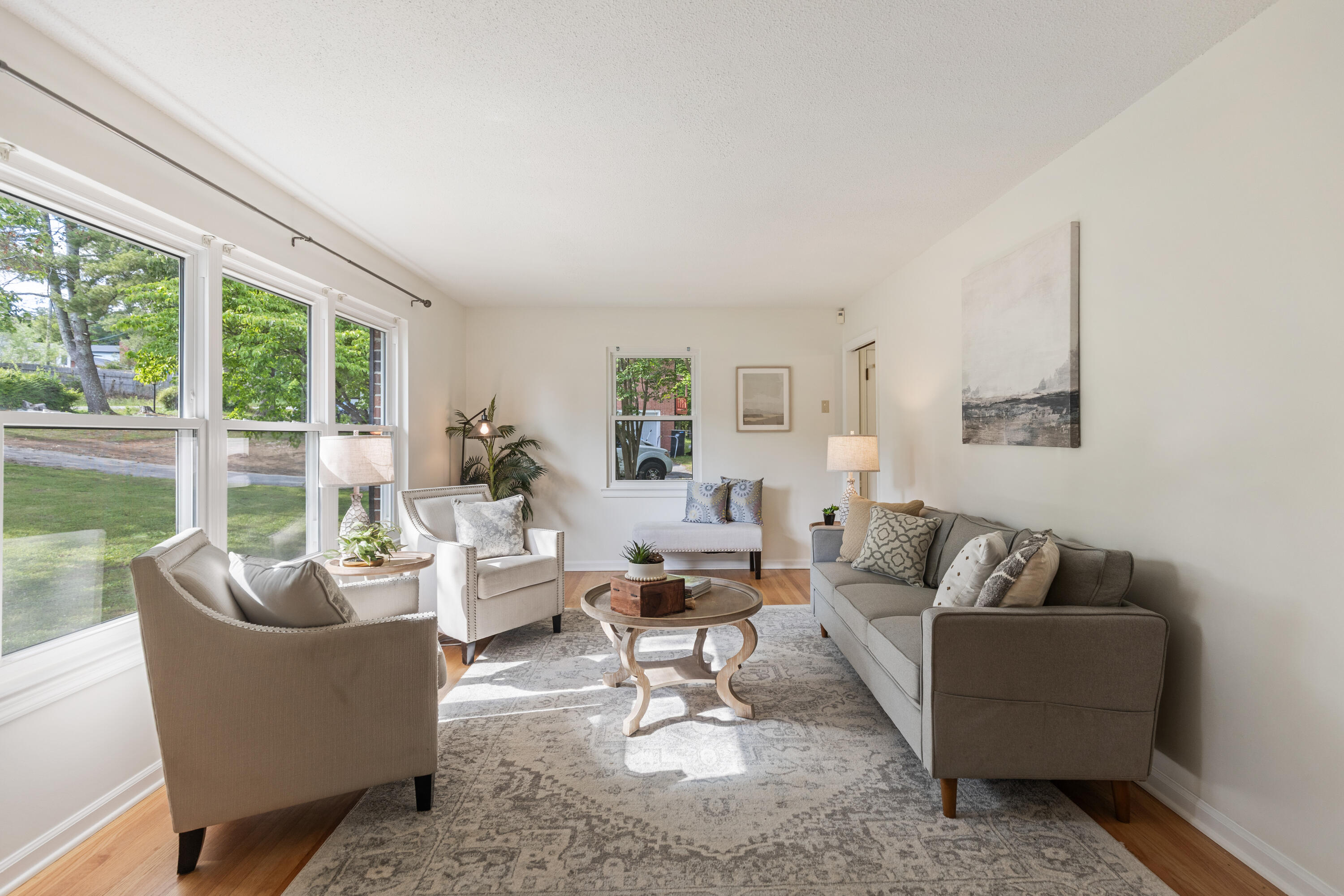 2414 Standifer Gap Road Chattanooga, TN 37421 - Photo 6 of 40 Natural Light