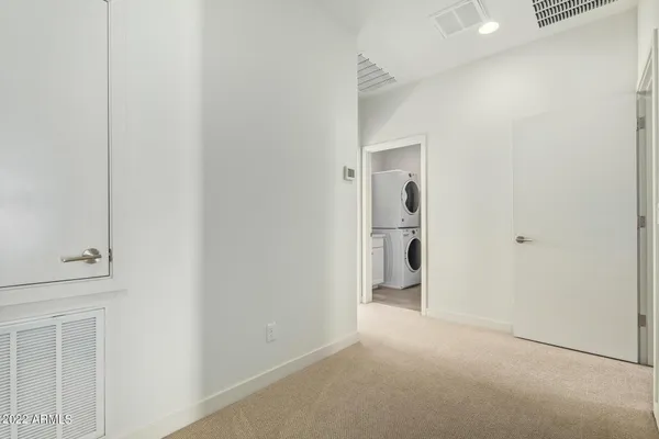 $3,150 | 325 East Coronado Road, Unit 16, Phoenix, AZ 85004