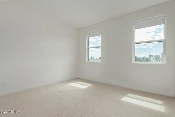 $3,150 | 325 East Coronado Road, Unit 16, Phoenix, AZ 85004