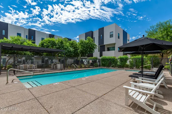 $3,150 | 325 East Coronado Road, Unit 16, Phoenix, AZ 85004