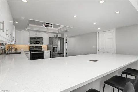 $710,000 | 1903 Southeast 40th Terrace, Unit 104, Cape Coral, FL 33904