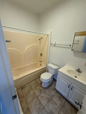 $1,750 | 2 Church Street, Unit 1, Harriman, NY 10926