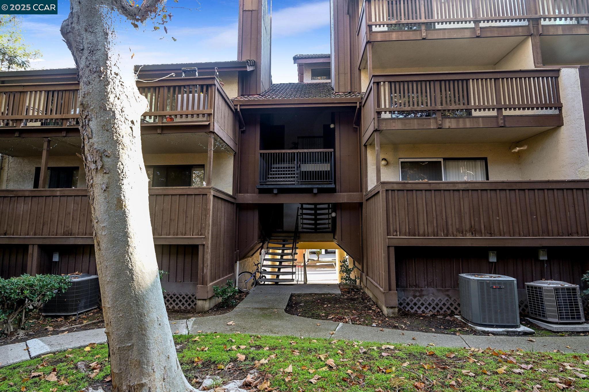 2055 Sierra Road, Unit 82 Concord, CA 94518 - Photo 24 of 25