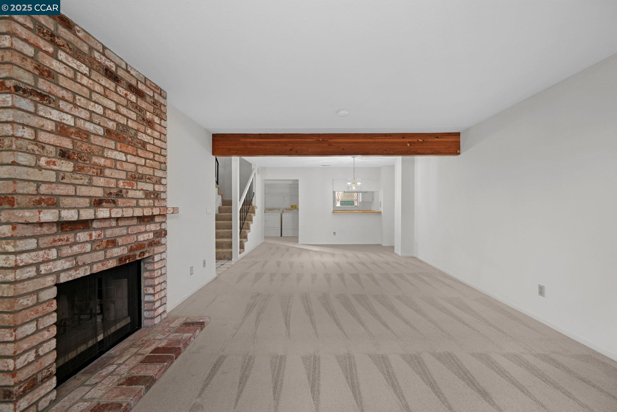 2055 Sierra Road, Unit 82 Concord, CA 94518 - Photo 6 of 25