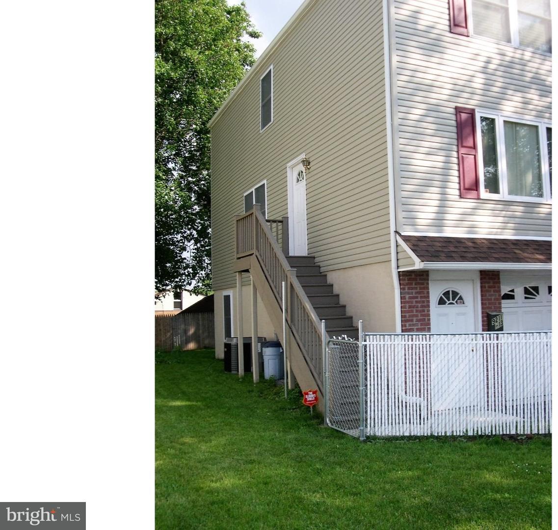 9211-13 State Rd. Philadelphia, PA 19114 - Photo 2 of 21 Side Yard