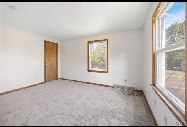 $1,750 | 5696 Caughdenoy Road, Clay, NY 13039