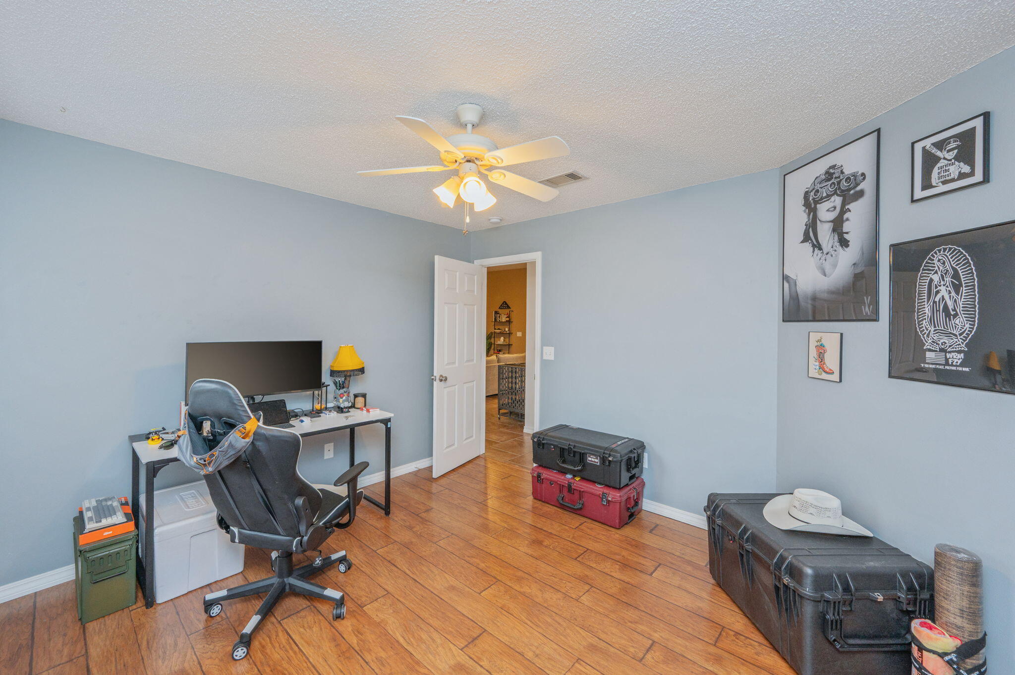 109 Tranquility Drive Crestview, FL 32536 - Photo 27 of 41 a workspace with furniture and a window