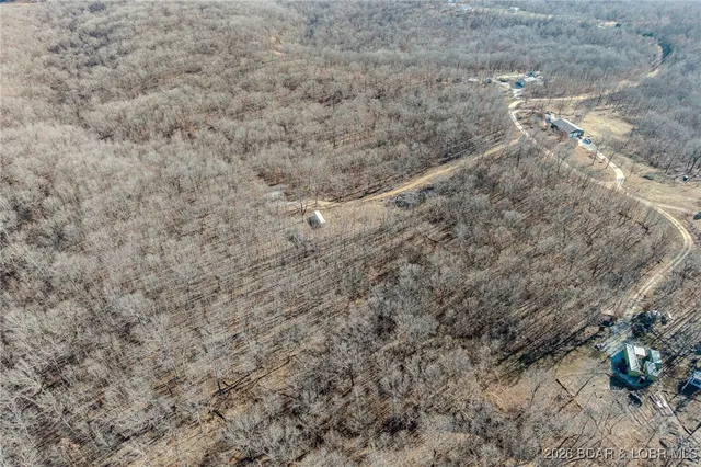 $129,900 | 309 Smokey Hills Road, Camdenton, MO 65020