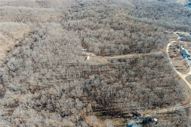 $129,900 | 309 Smokey Hills Road, Camdenton, MO 65020