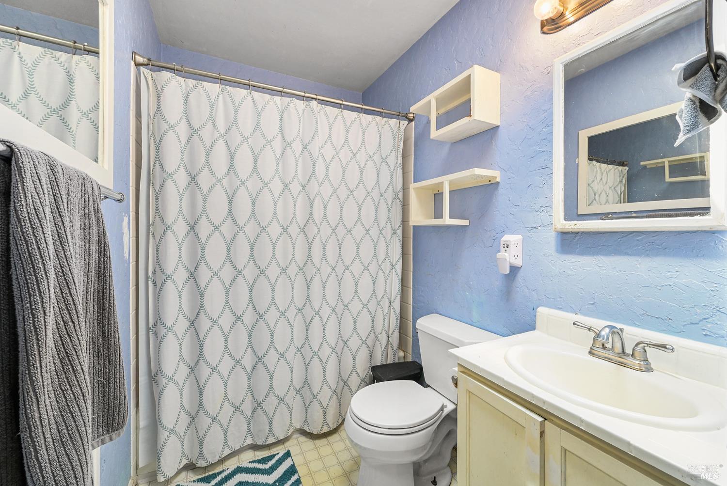 613 Ashbury Avenue Santa Rosa, CA 95404 - Photo 9 of 29