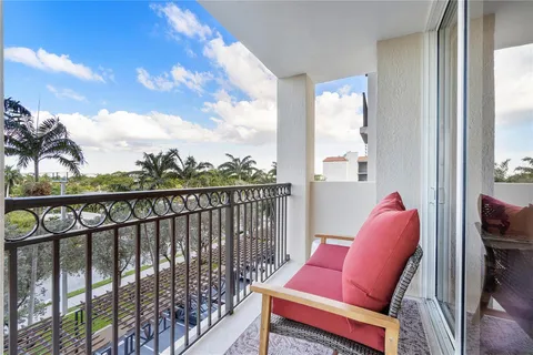 $495,000 | 2011 North Ocean Boulevard, Unit 403, Fort Lauderdale, FL 33305