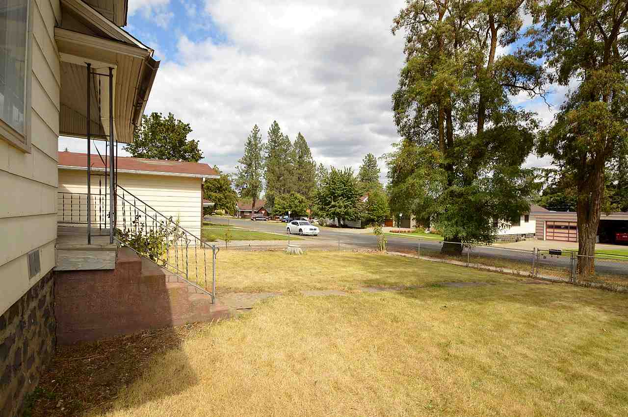 904 4th Street Cheney, WA 99004 - Photo 13 of 14