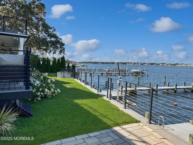 a view of a terrace with sitting area