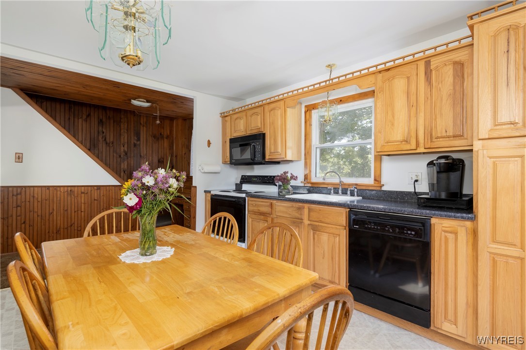 8919 State Road Colden, NY 14033 - Photo 10 of 29