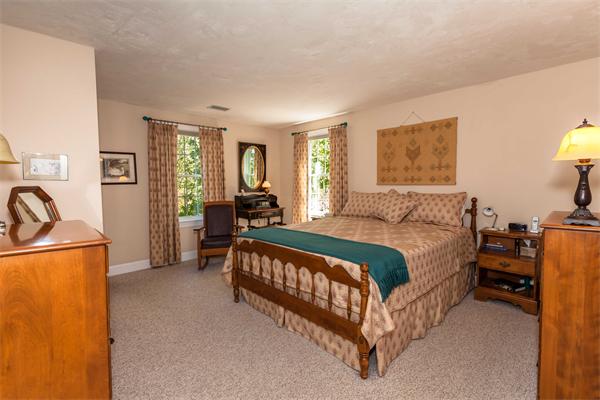 2 Oscars Way Maynard, MA 01754 - Photo 8 of 16 Gallery Image 8