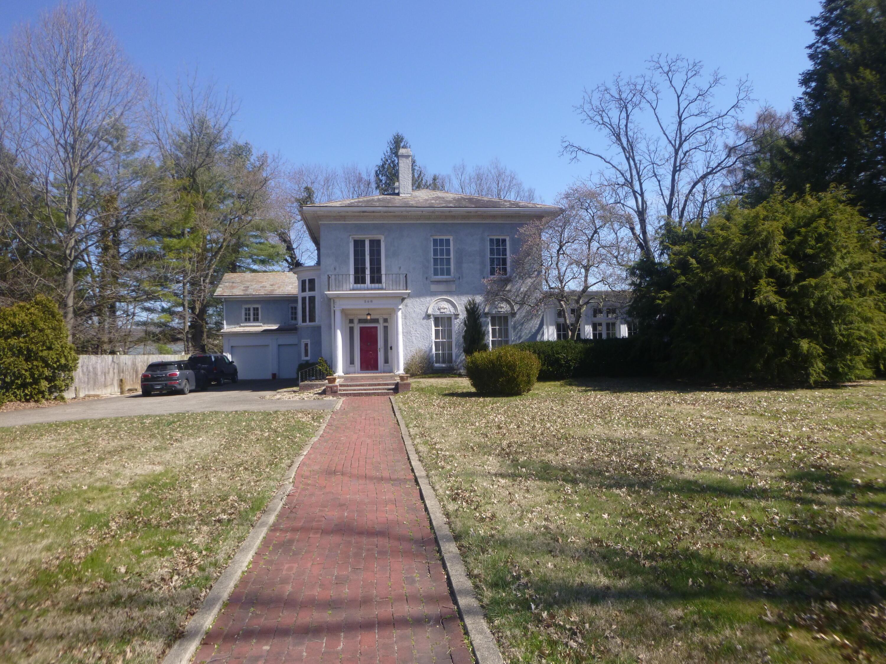 568 Mt Vernon Road Newark, OH 43055 - Photo 1 of 42 Front