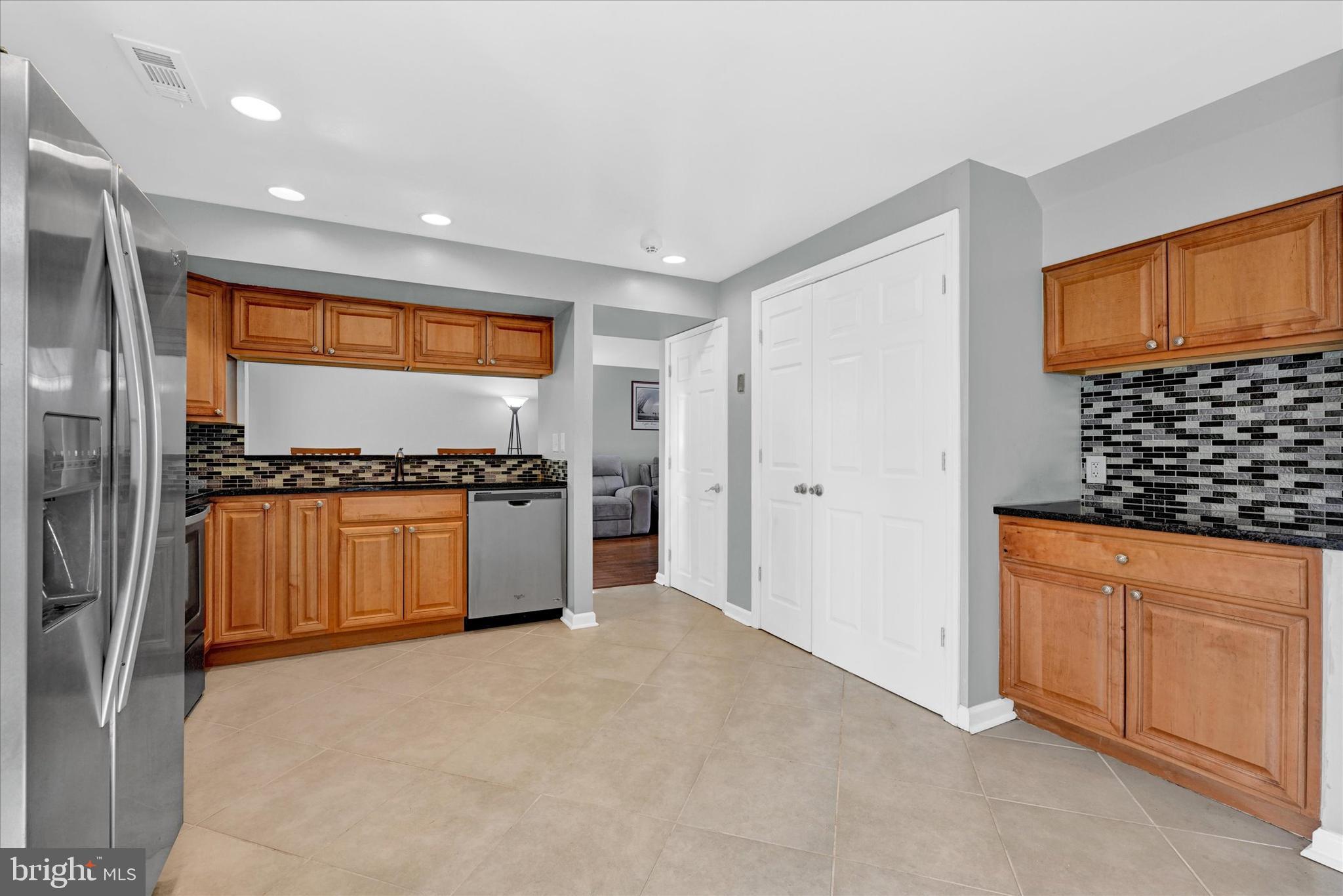 8646 Heathermill Road Nottingham, MD 21236 - Photo 13 of 27 Gallery Image 13