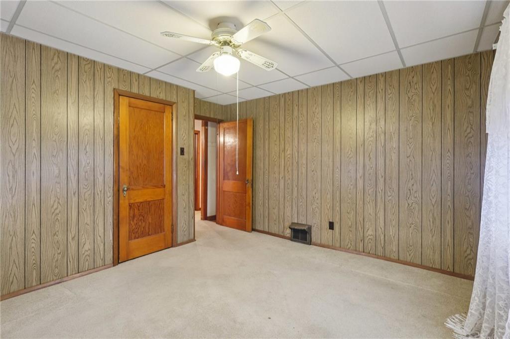 1111 Crowe Street New Castle, PA 16101 - Photo 22 of 37