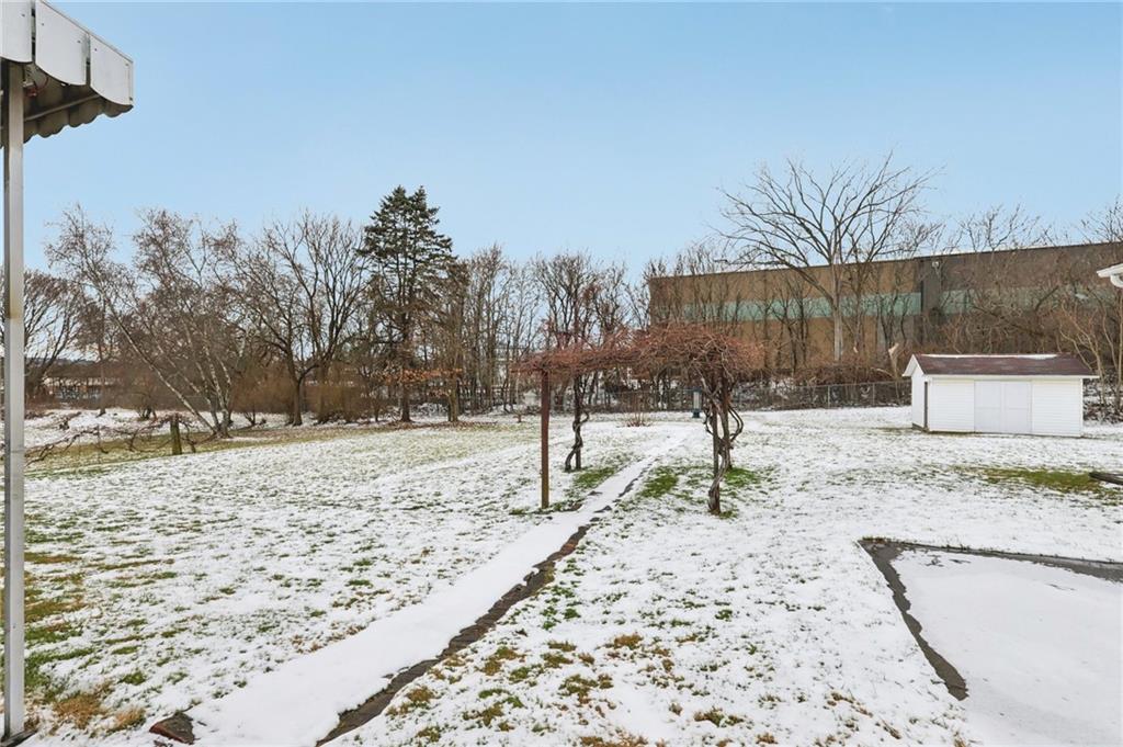 1111 Crowe Street New Castle, PA 16101 - Photo 34 of 42