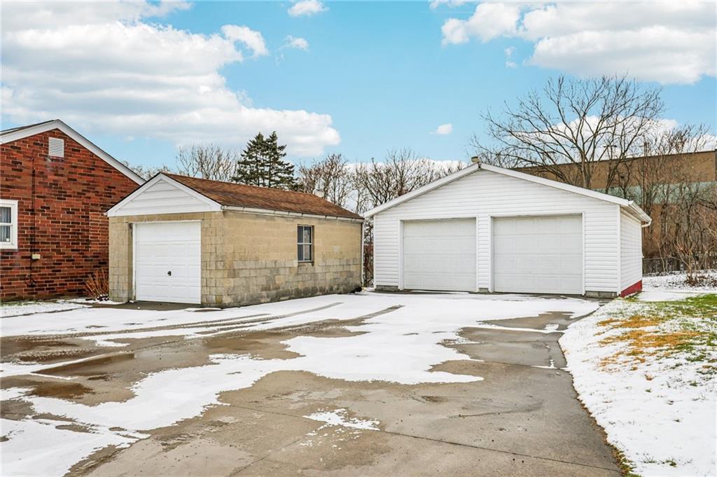 1111 Crowe Street New Castle, PA 16101 - Photo 38 of 42