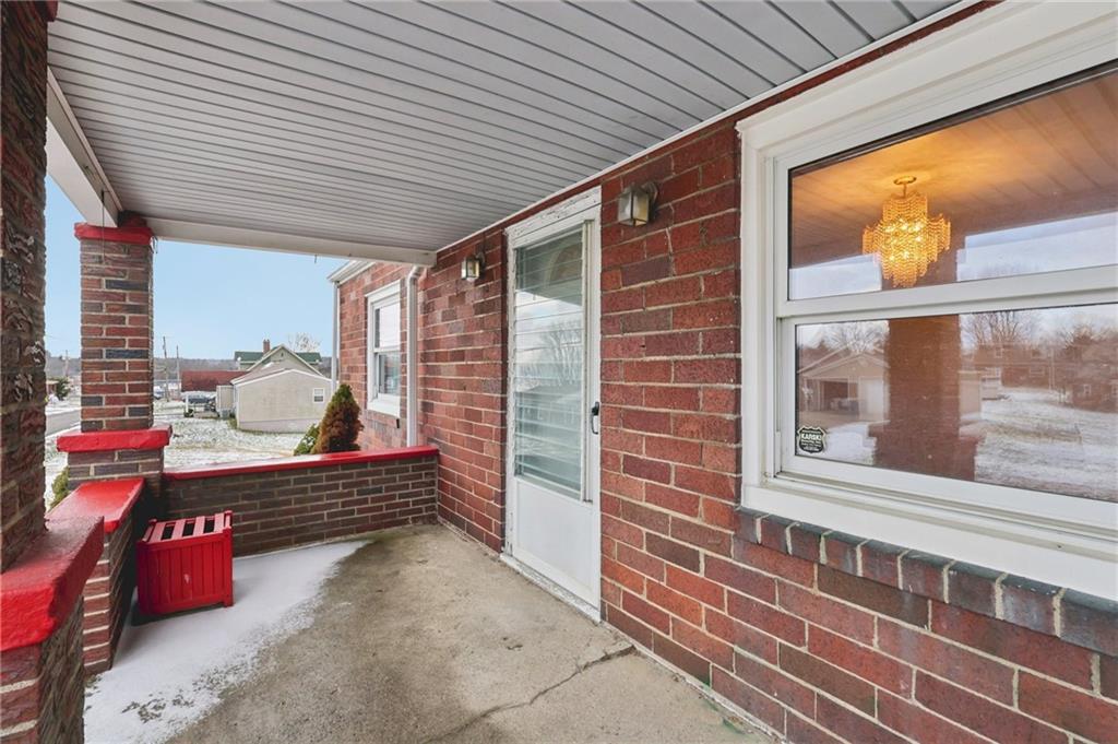 1111 Crowe Street New Castle, PA 16101 - Photo 7 of 42