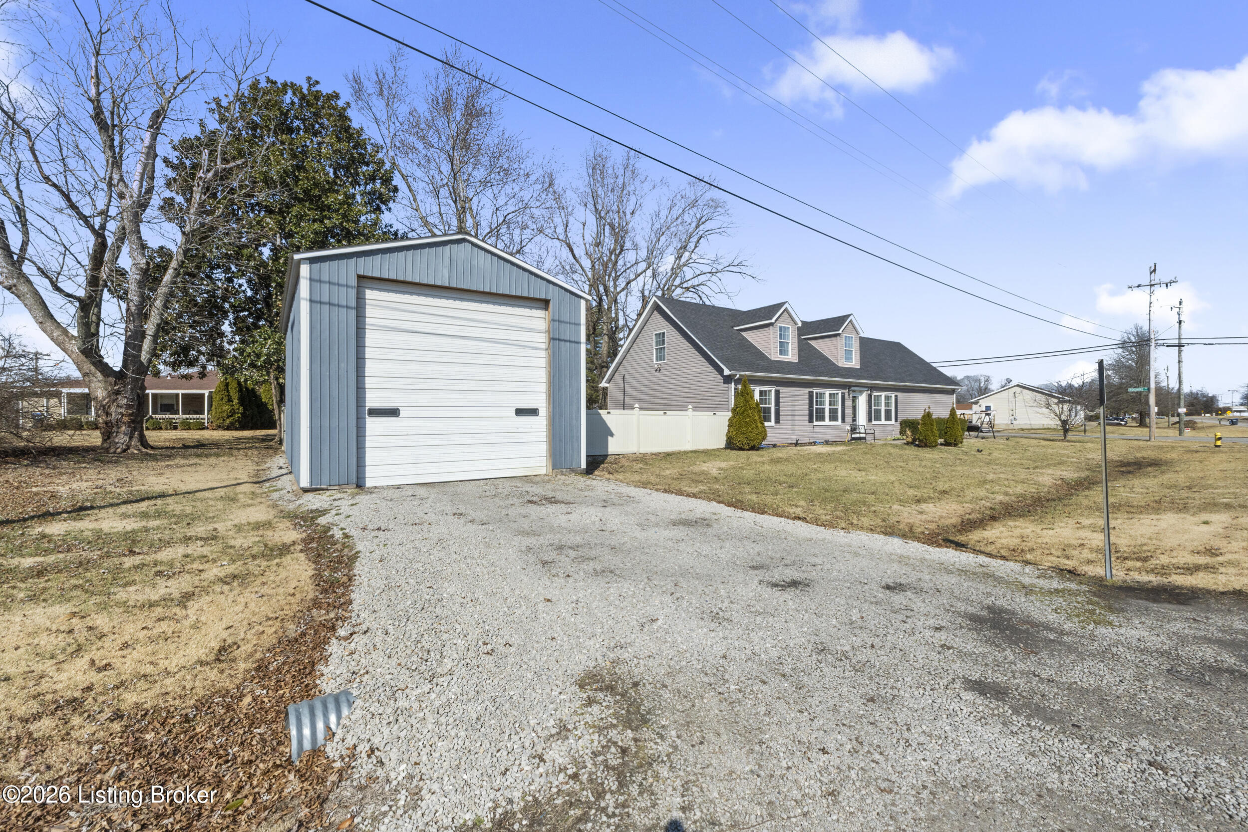 6144 Moorman Road Louisville, KY 40272 - Photo 8 of 60 dsc08862