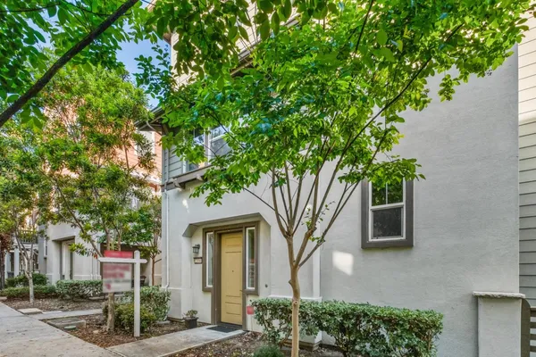 $898,000 | 2104 Vincenzo Walkway, San Jose, CA 95133