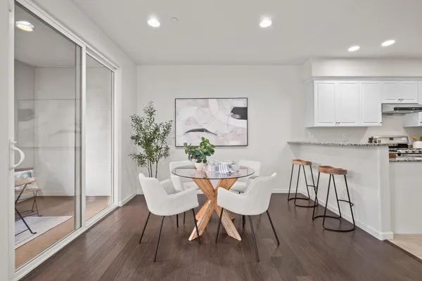$898,000 | 2104 Vincenzo Walkway, San Jose, CA 95133