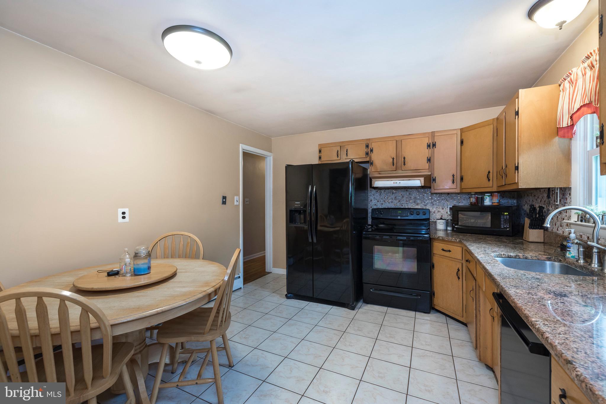 73 Church Road Malvern, PA 19355 - Photo 6 of 25 Gallery Image 6