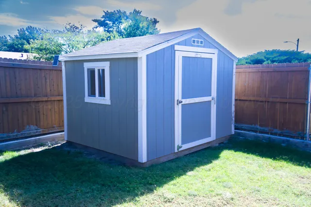 $239,000 | 307 East Linda Drive, Pampa, TX 79065