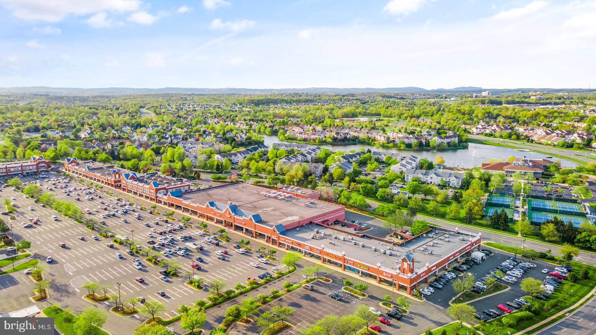 44099 Rising Sun Terrace Ashburn, VA 20147 - Photo 51 of 52 Shopping Center & Sports Pavillion