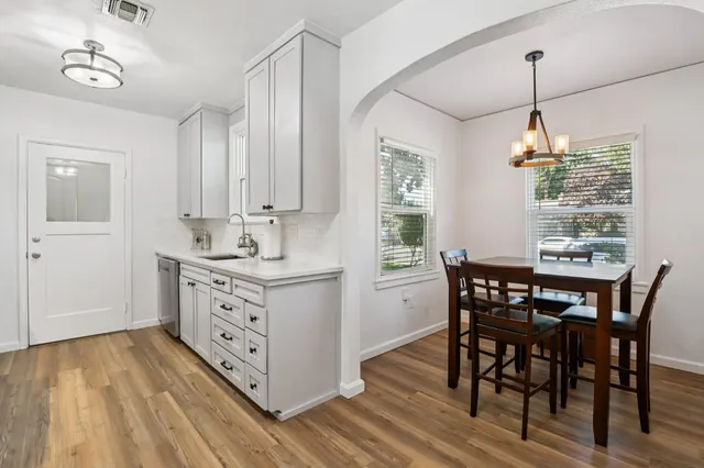 $435,000 | 1925 Willow Avenue, West Sacramento, CA 95691