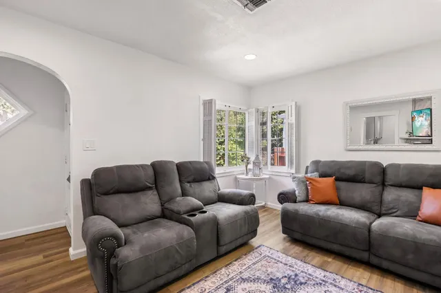 $435,000 | 1925 Willow Avenue, West Sacramento, CA 95691