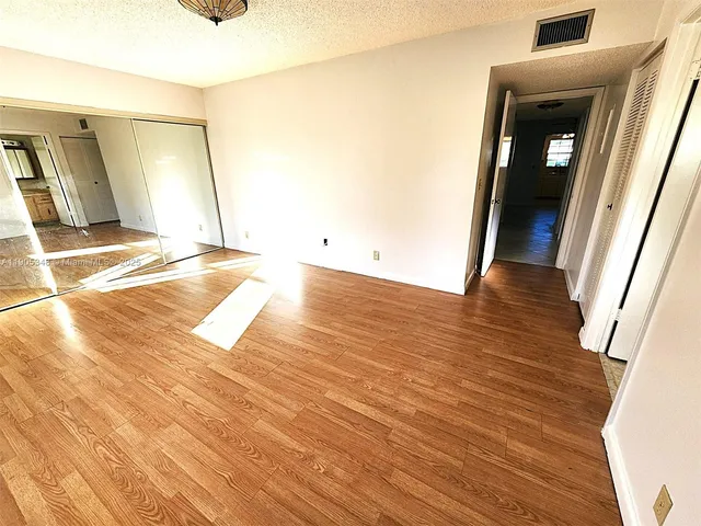 $180,000 | 5091 Lake Front Boulevard, Unit D, Delray Beach, FL 33484